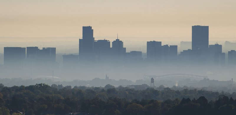 Retssag Lanceret Udfordrende Trump EPA’s forsinkelse i oprydning Smog i Denver, Front Range